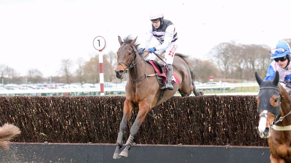 Eamon An Cnoic on his way to victory at Haydock