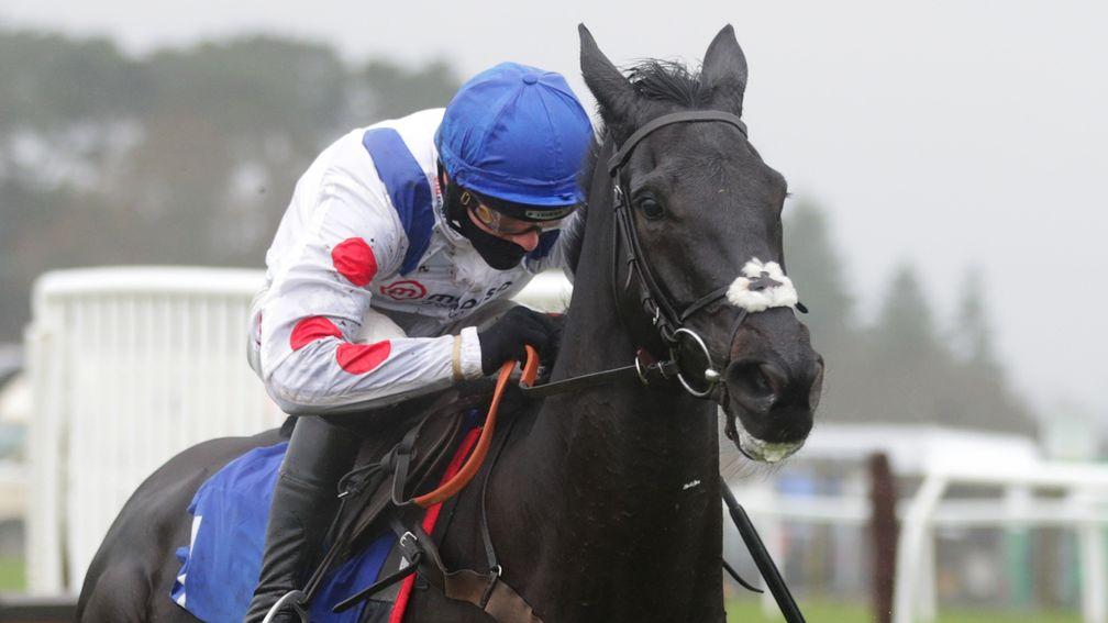 Monmiral: set for a first Grade 1 assignment at Aintree
