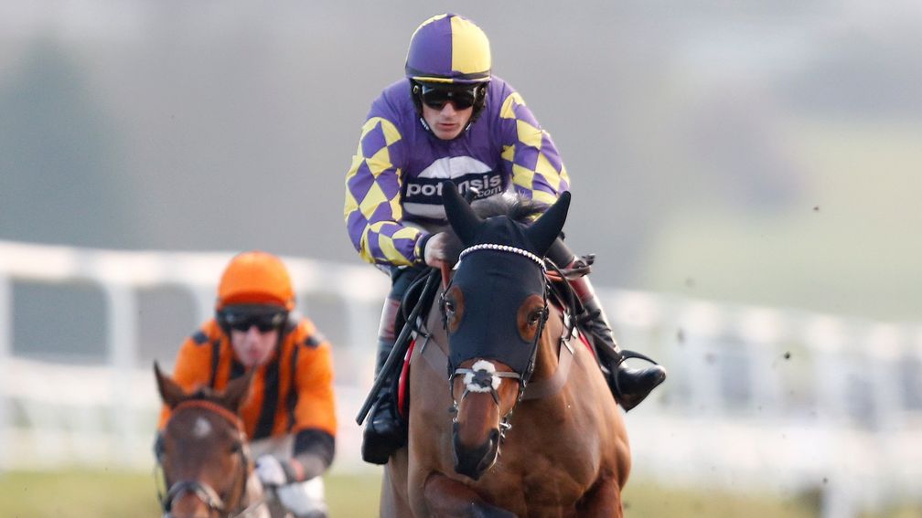 Romain De Senam will be suited by both the ground and track at Kempton