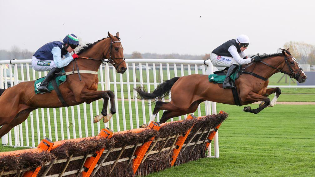 WILDE ABOUT OSCAR (Harry Skelton) wins at AINTREE 7/11/19Photograph by Grossick Racing Photography 0771 046 1723