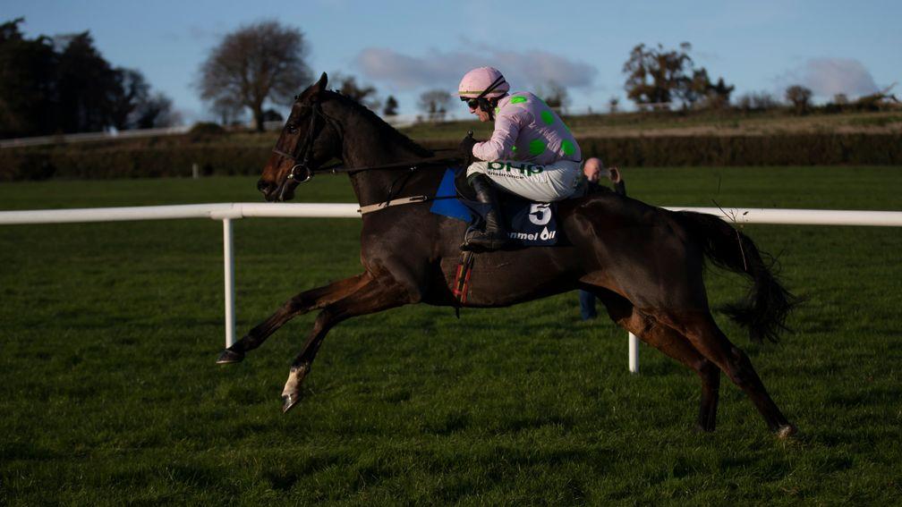 Douvan got back on track with victory in the Clonmel Oil Chase