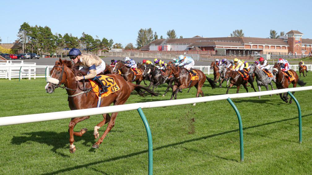 MAGICAL SPIRIT (Kevin Stott) wins the QTS SILVER CUP at AYR 19/9/20Photograph by Grossick Racing Photography 0771 046 1723