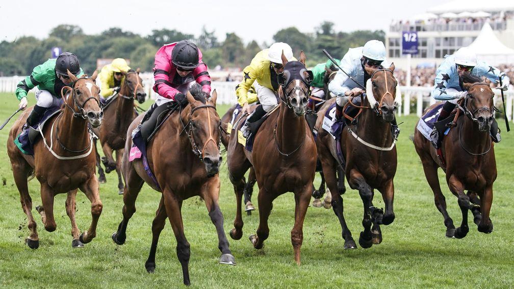 ASCOT, ENGLAND - AUGUST 11:  Hayley Turner riding Via Serendipity (L, pink) win The Dubai Duty Free Shergar Cup Mile at Ascot Racecourse on Shergar Cup Day on August 11, 2018 in Ascot, United Kingdom. (Photo by Alan Crowhurst/Getty Images)