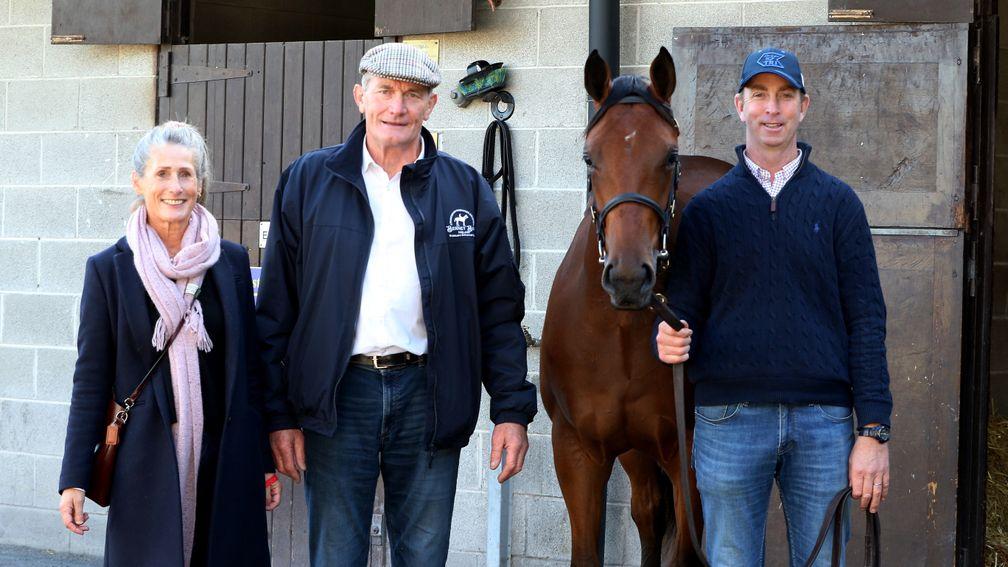 Left to right: Una and John Hayes with Pa Doyle and their Frankel filly who sold to Al Shira'aa Farm