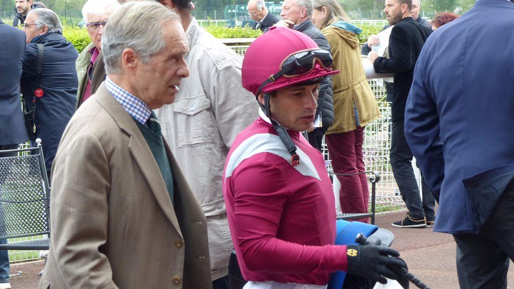 SDS with Andre Fabre after the victory of Last Kingdon (Maisons-Laffitte 10/04/17)