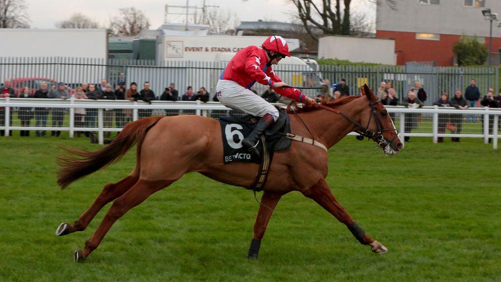 Sire De Grugy streches away from his rivals to win the 2013 Tingle Creek at Sandown