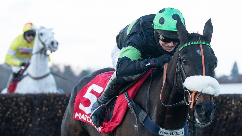 First Flow storms clear of Politologue in the Grade 1 Clarence House Chase at Ascot