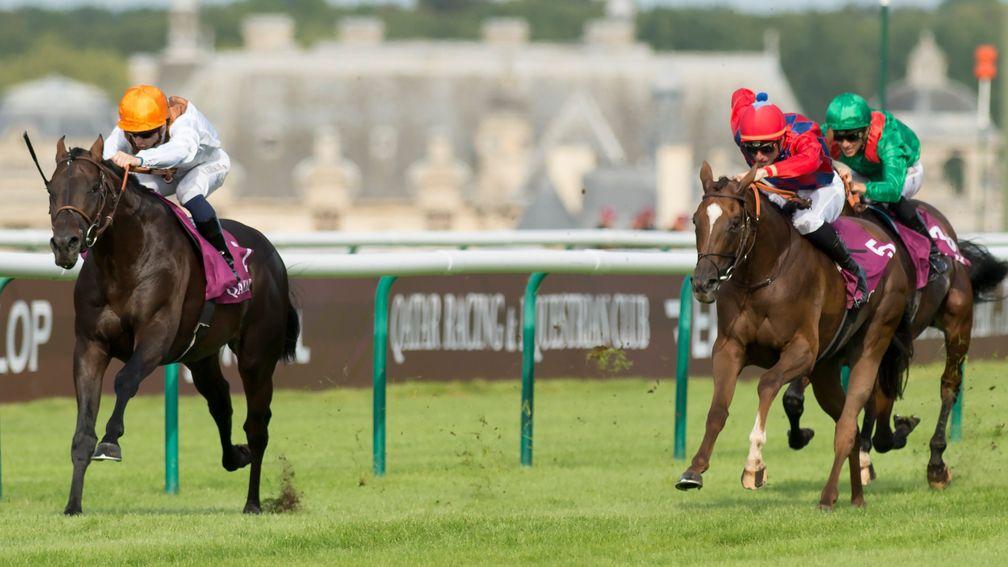 Spectre (red cap): found only Vadamos too good in the Prix du Moulin last year