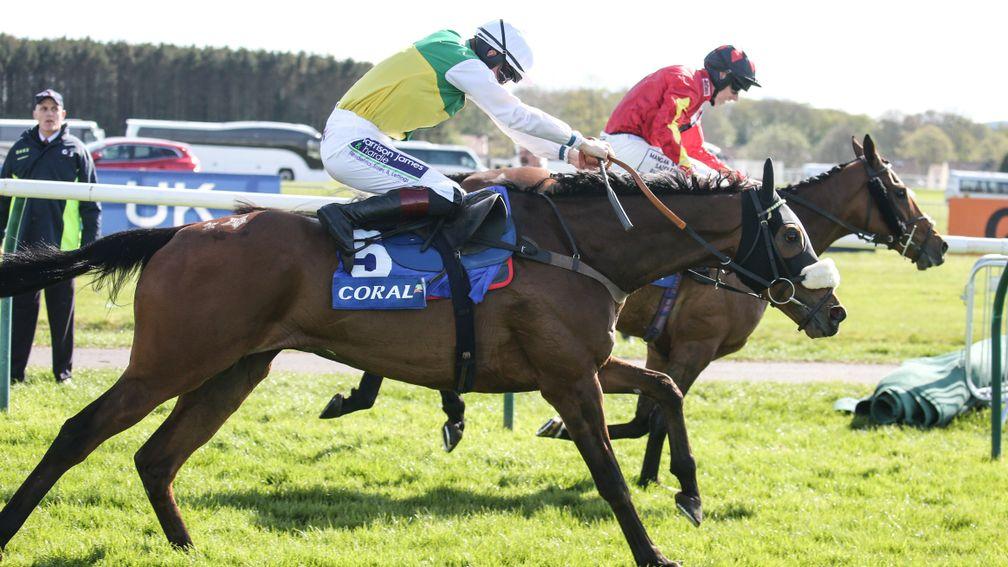 Vicente had Cogry's measure all the way up the Ayr straight and has most of the ingredients to be a major Grand National player