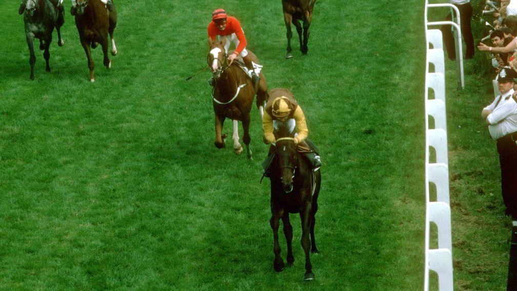 Teenoso gives Lester Piggott his ninth and final Derby winner in 1983