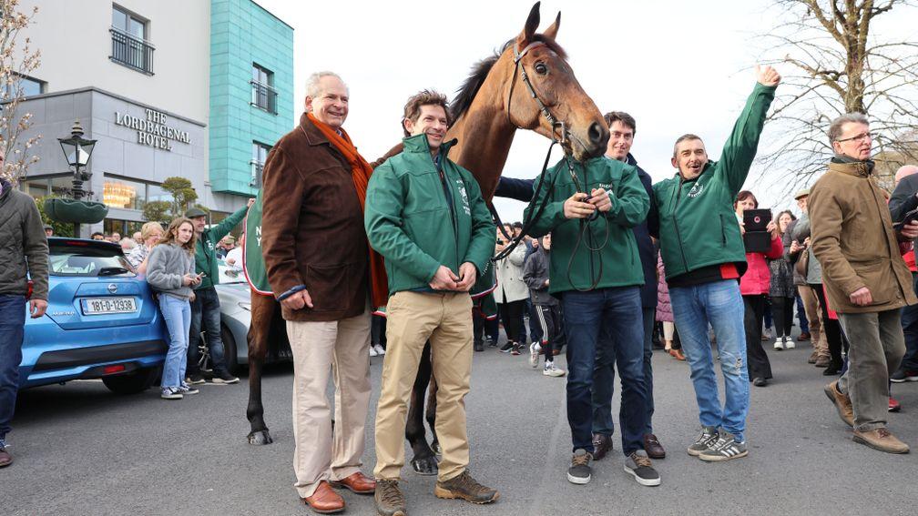 Noble Yeats stands with connections and Emmet Mullins (second right) for his homecoming event in County Carlow