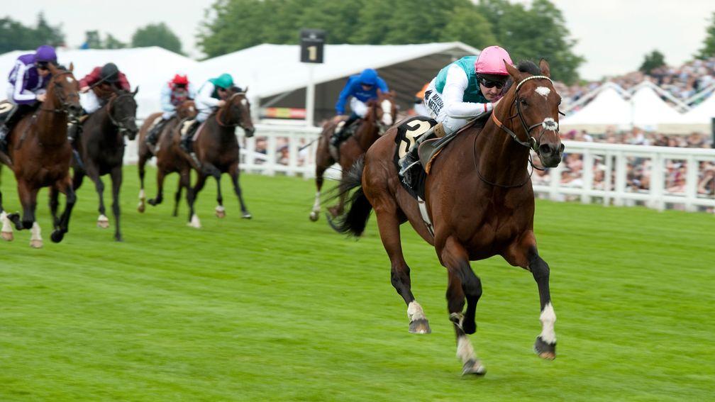 Frankel (Tom Queally) power home in the 2012 Queen Anne Stakes at Royal Ascot