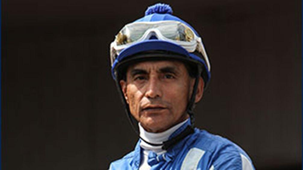 Jose Luis Flores: rode 4,650 career victories