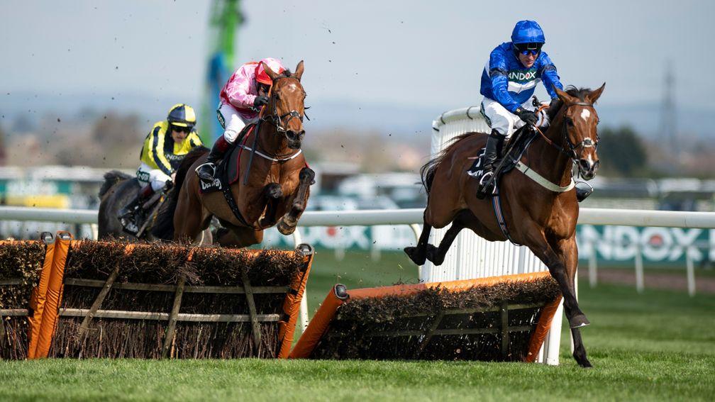 Reserve Tank: impressive winner of the Mersey Novices' Hurdle at Aintree