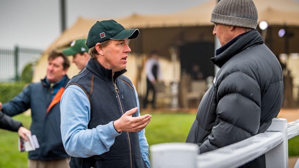 Richard Brown deep in discussion with Ed Dunlop at the Goffs UK Breeze-Up Sale