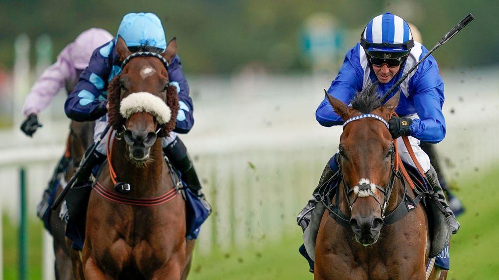 Que Amoro (left) made Battaash (right) work hard for victory in the Nunthorpe