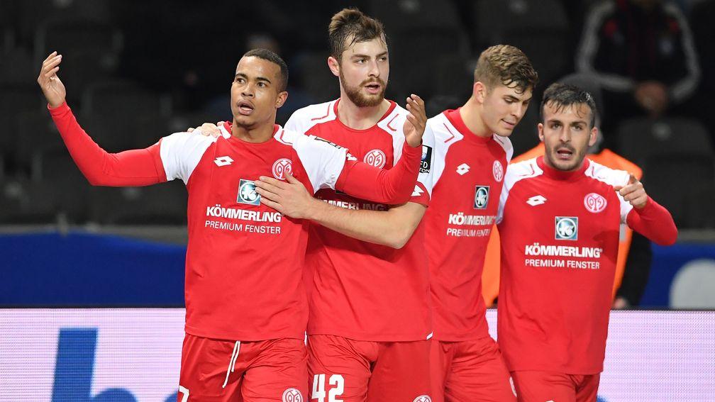 Mainz celebrate a goal in their win over Hertha Berlin