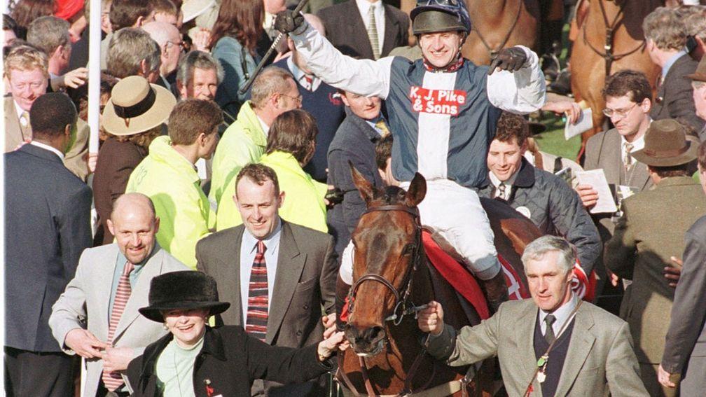 Cool Dawn is led into the winner's enclosure by Robert Alner (right) after winning the 1998 Cheltenham Gold Cup