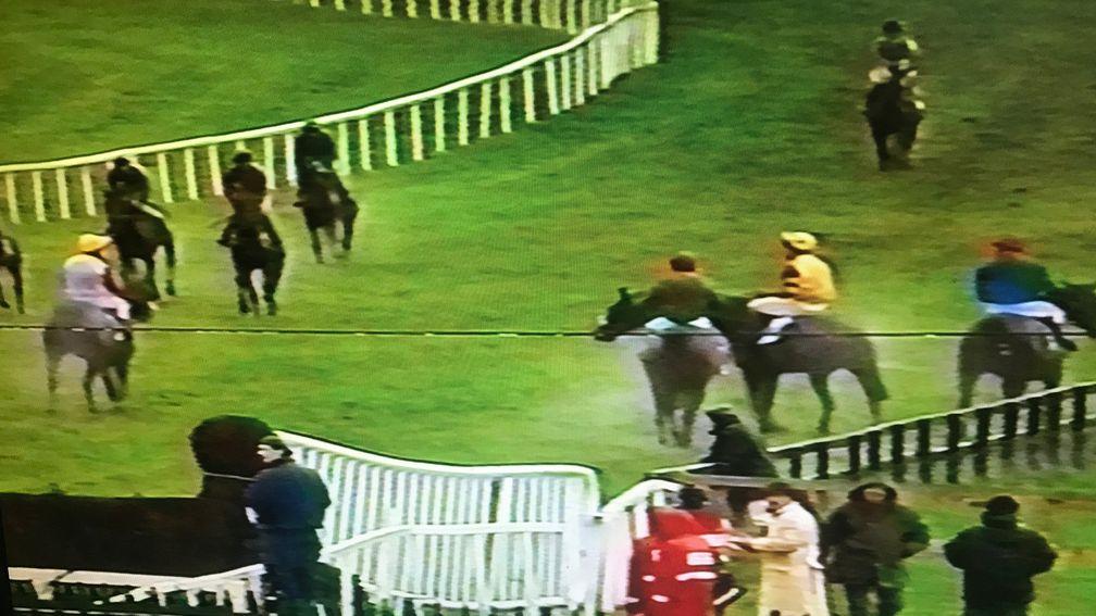 The runners mill around before the last fence before deciding to jump it in the Rohcon Construction Handicap Chase at Punchestown in 1998
