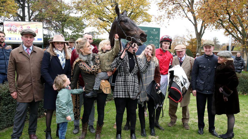 Amanda Zetterholm (carrying her son) and Noel George (second from right) after Il Est Francais won the Grade 1 Prix Renaud du Vivier in November