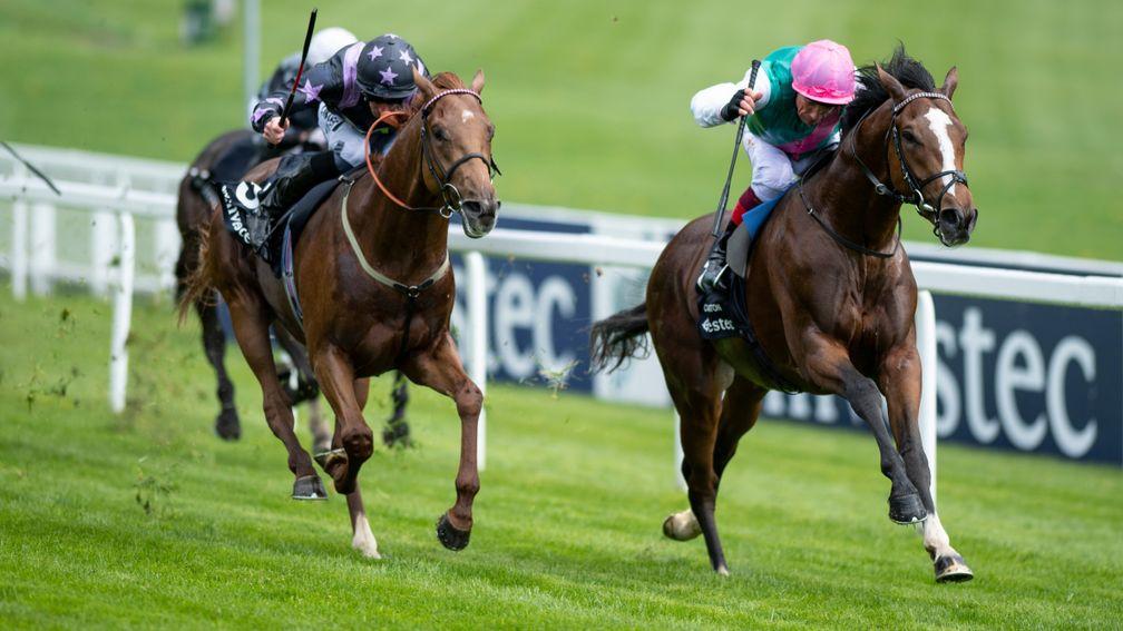 Crosse Baton (right) wins the Blue Riband Trial at Epsom