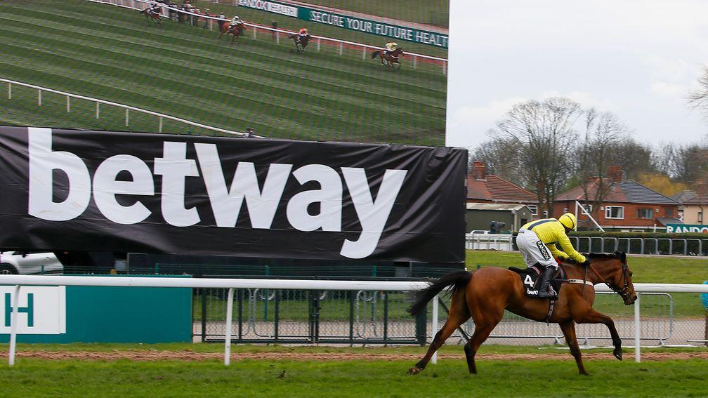 Betway: offered punters a £5 free bet for submitting a review to the Trustpilot website