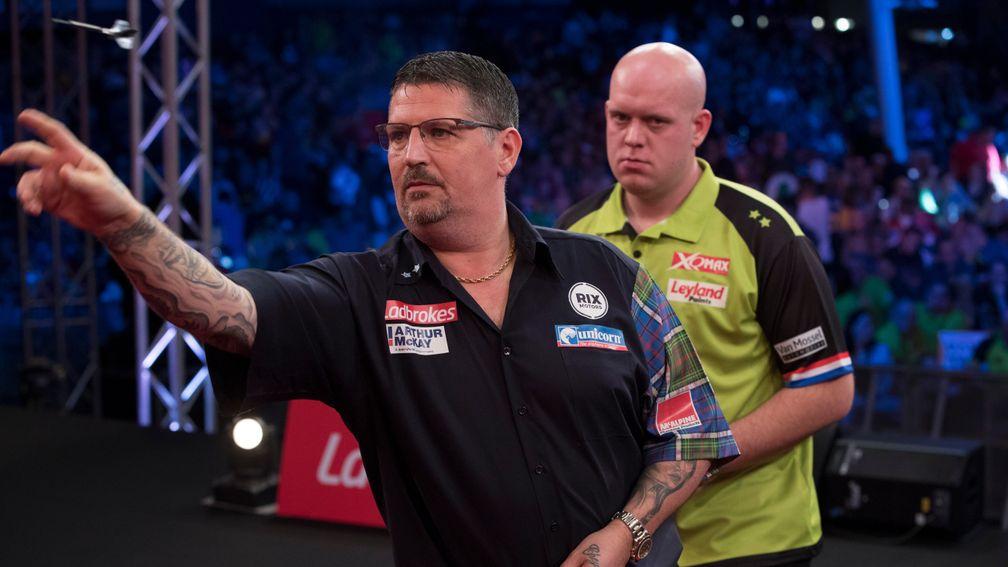 Gary Anderson may have been expecting to face Michael van Gerwen this evening