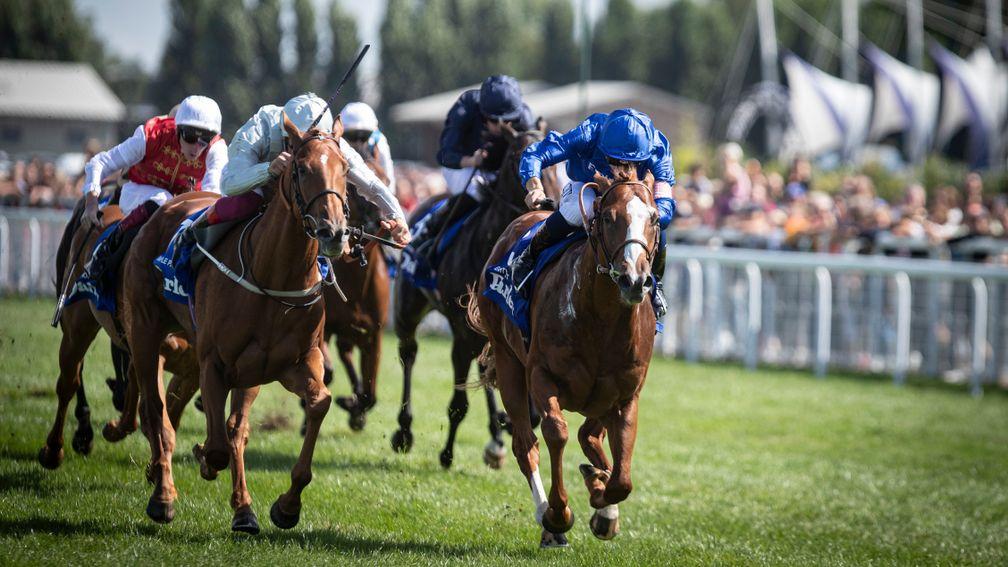Earthlight (blue) digs deep to deny Raffle Prize in the Darley Prix Morny