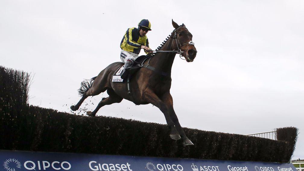 Go Conquer with another fine leap in Ascot's feature