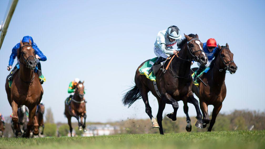 Alenquer (starred cap) claims the scalp of Adayar (red cap) in the bet365 Classic Trial at Sandown in April