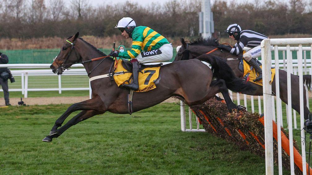 Epatante: on course for Christmas Hurdle after working well on Friday