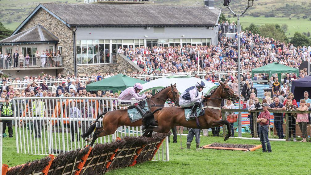 GLORVINA Ridden by Brian Hughes wins at Cartmel 28/8/17Copyright photograph by Grossick Racing Photography 0771 046 1723