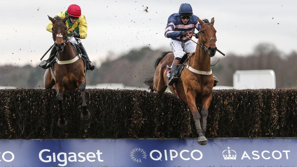 ASCOT, ENGLAND - DECEMBER 22:  Jamie Moore riding Benatar (R) clear the last to win The Mitie Noel Novices' Steeple Chase from Finian's Oscar (L) at Ascot racecourse on December 22, 2017 in Ascot, United Kingdom. (Photo by Alan Crowhurst/Getty Images)