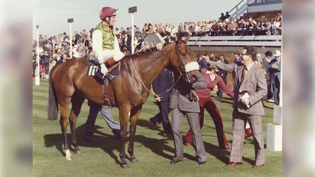 Ray Hitchcock (right) with his 1978 Royal Hunt Cup winner Fear Naught