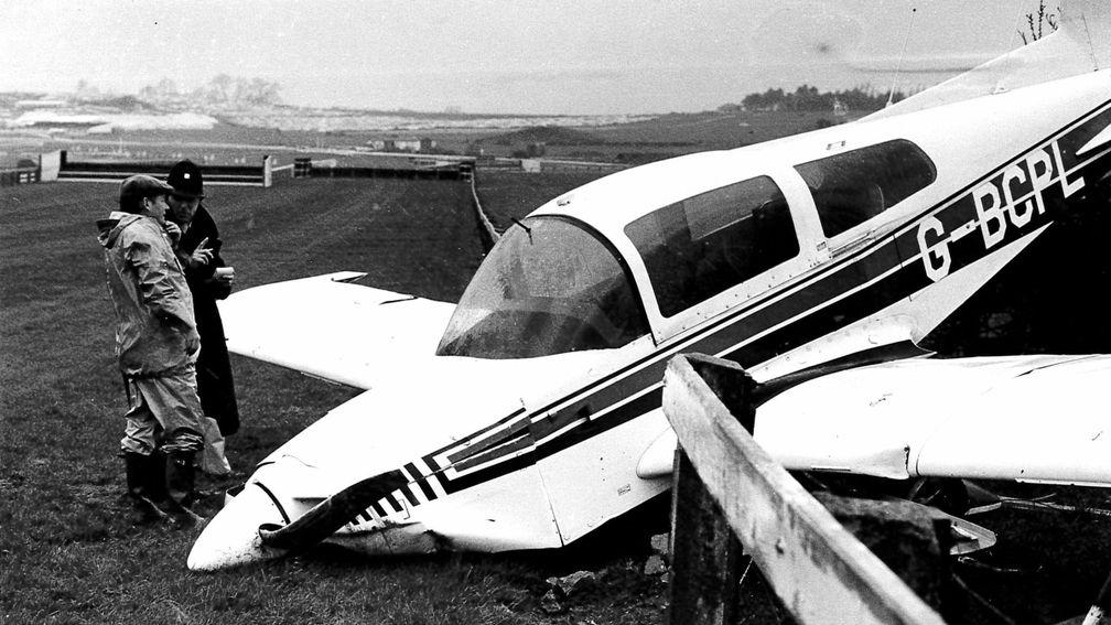 Parkin's photo of the stranded aeroplane at Cheltenham in 1977