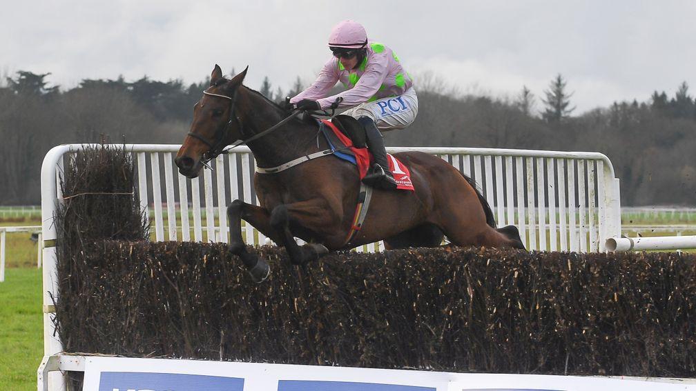 Chacun Pour Soi on his way to victory on his reappearance at Cork