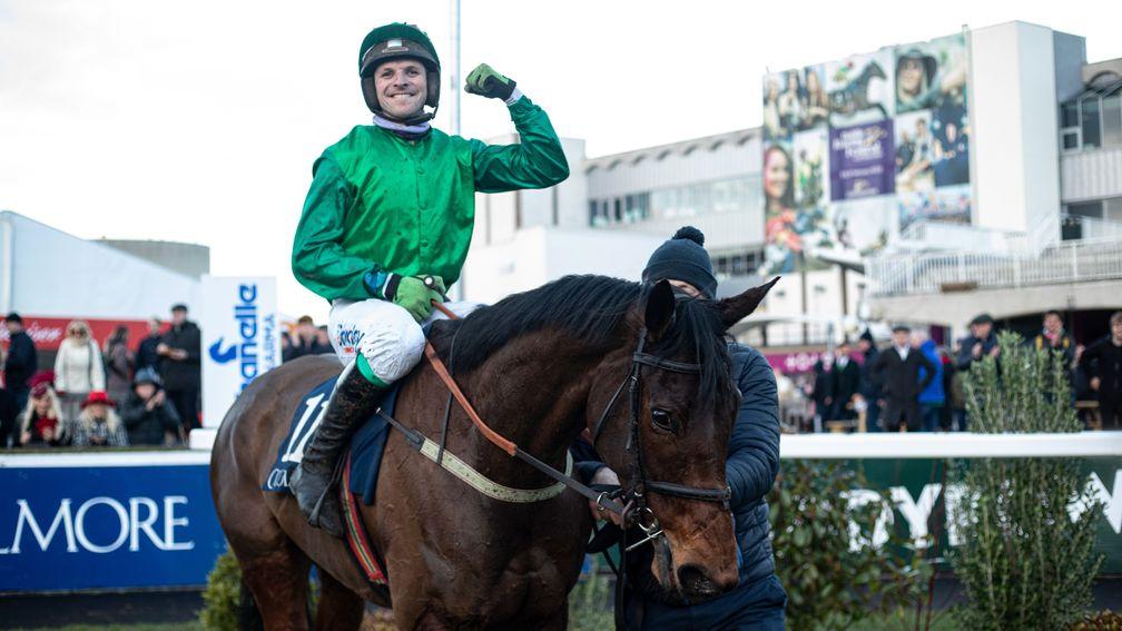 Lily Du Berlais and Ben Crawford wins the Coolmore N.H. Sires EBF Mares I.N.H Flat Race (Grade 2)Leopardstown.Photo: Patrick McCann/Racing Post06.02.2022