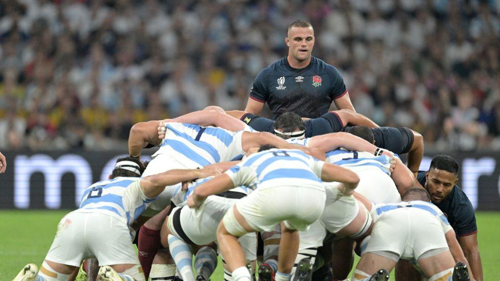 England dug in deep in defence against Argentina when they met in the pool stage