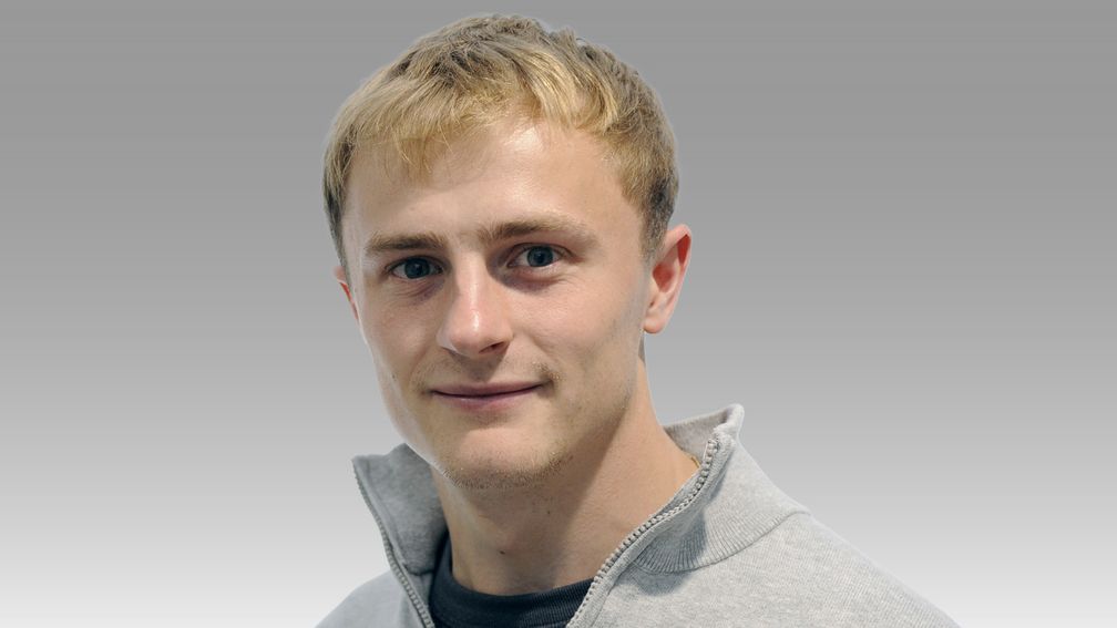 Here's hoping Kopek Des Bordes makes it to Cheltenham for a thrilling Arkle - but there's no doubt which horse I'll be backing