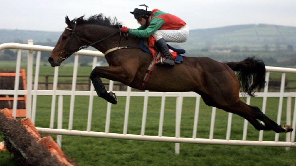 Limestone Lad on his way to winning a second Morgiana Hurdle in November 2001