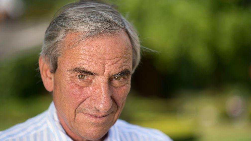 Luca Cumani: announced intention to retire this week