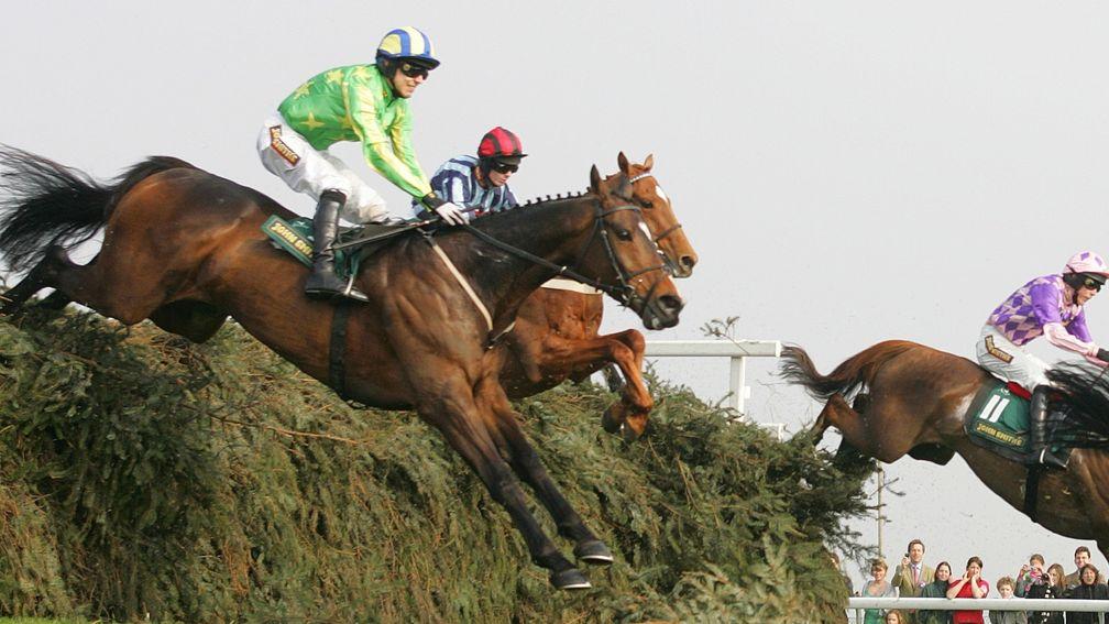 Irish Raptor and Paddy Brennan make The Chair look small in the Topham Chase