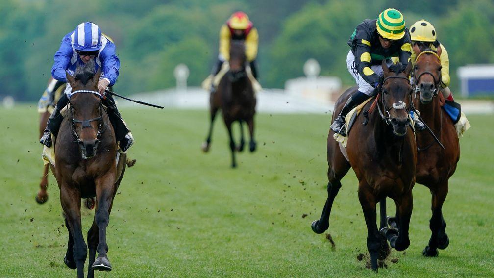 Mandoob (green hat): finishes second to Al Aasy at Ascot