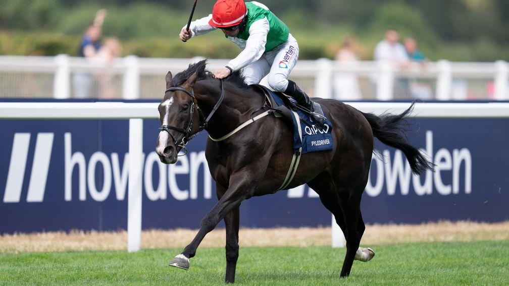 Pyledriver wins the King George VI and Queen Elizabeth Stakes at Ascot in 2022
