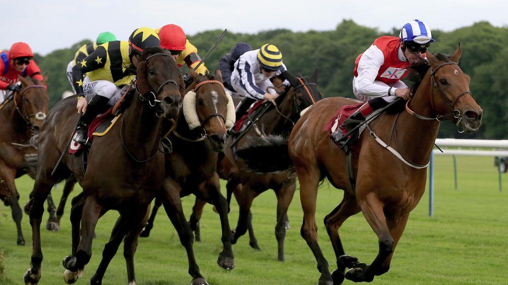 HAYDOCK, ENGLAND - MAY 27:  Adam Kirby (R) riding Priceless leads the field home to win the Armstrong Aggregates Temple Stakes at Haydock Racecourse on May 27, 2017 in Haydock, England. (Photo by Clint Hughes/Getty Images)