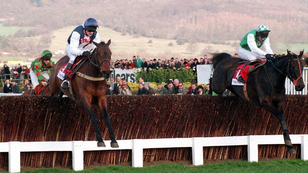 Cool Dawn (left) jumps the last alongside Strong Promise in the 1998 Gold Cup