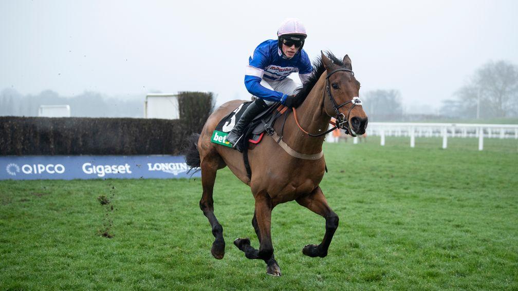 Cyrname: improving chaser rated 3lb higher than Altior