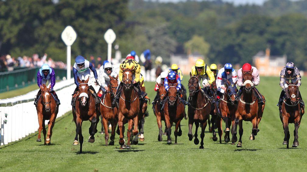 ASCOT, ENGLAND - JUNE 14:  Coltrane ridden by Callum Hutchinson (2nd from left) wins The Ascot Stakes during Royal Ascot 2022 at Ascot Racecourse on June 14, 2022 in Ascot, England. (Photo by Alex Livesey/Getty Images)