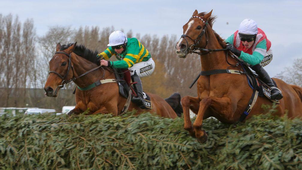 On The Fringe and Jamie Codd (left) on their way to victory in the 2016 Foxhunters' Chase at Aintree from Dineur