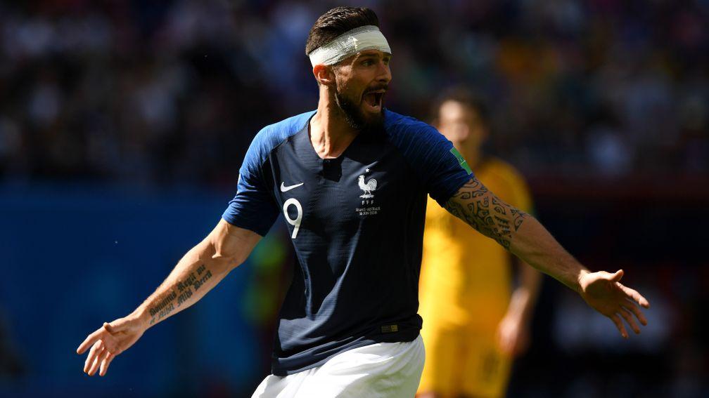 Olivier Giroud should be handed a starting spot against Peru